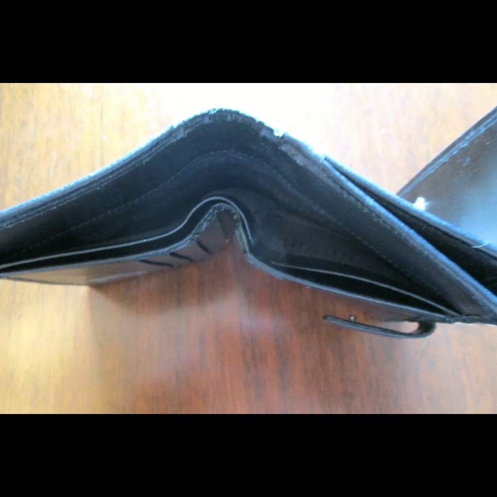 Burberry bifold wallet made in Italy - Picture 8 of 10